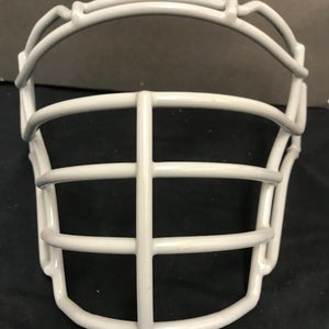 Schutt VENGEANCE V-RJOP-AB Football Facemask. Color is LIGHT GRAY.