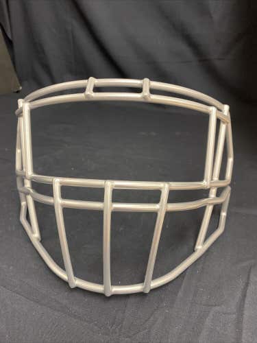 Riddell SPEED S2EG-II-HS4 Adult Football Facemask In METALLIC SILVER.
