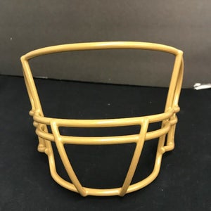 Riddell REVOLUTION G2B Football Face Mask In METALLIC GOLD.