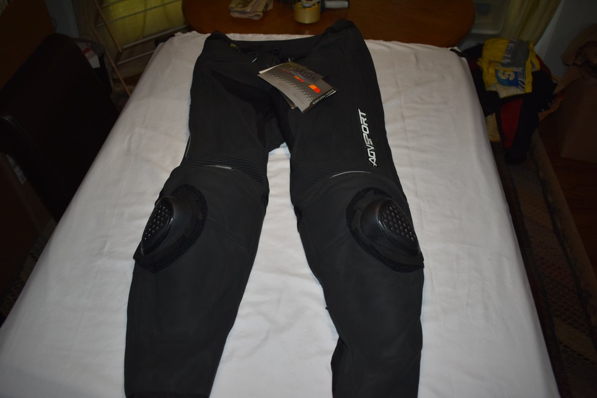 NEW - AVG Sport Willow Performance Leather Racing Pants, Size 34