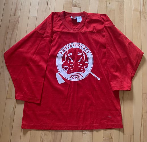 Red Great Condition Youth  Large / XL Jersey