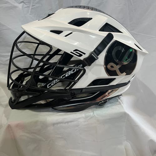 Legends Lacrosse Cascade S Helmet