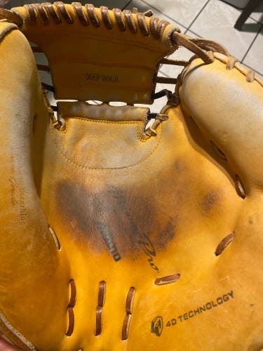 Mizuno pro 4D technology catchers glove