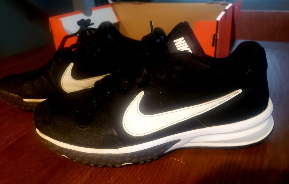 Black Adult Men's Used Size 9.0 (Women's 10) Nike Shoes