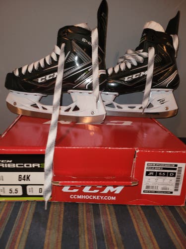 Junior New CCM RibCor 64K Hockey Skates Regular Width Size 5.5