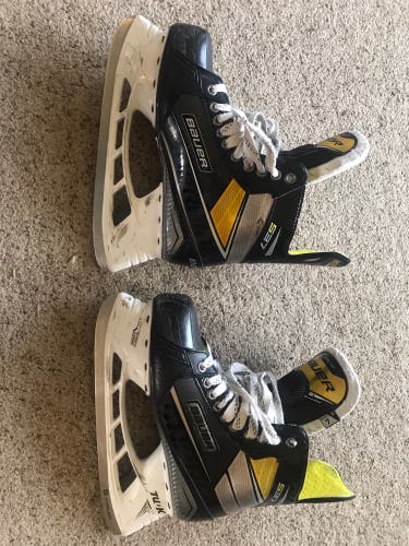 Used Bauer Regular Width  Size 7 Supreme S37 Hockey Skates