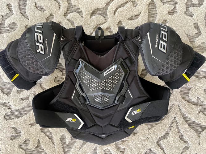 NEW Bauer Supreme 3S Pro Shoulder Pads