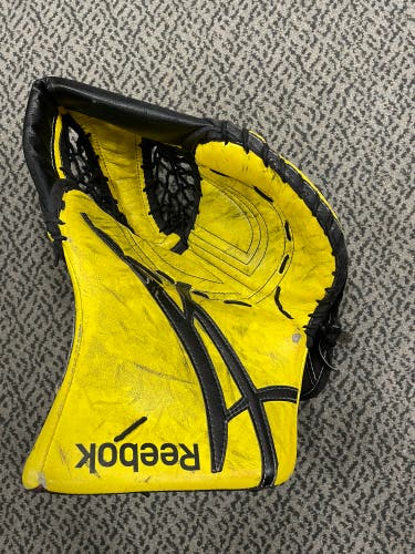 Used Reebok Revoke Pro Senior Regular catch glove