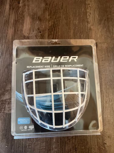 Senior New Bauer Goalie Mask Cage