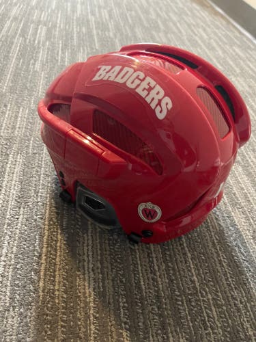 Used University Of Wisconsin Badgers CCM helmet