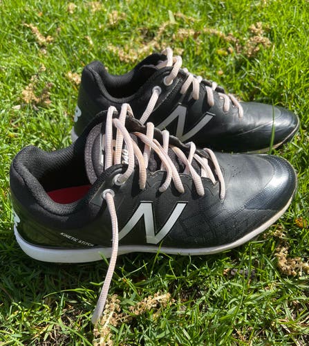 BLACK Adult Men's Used Size 7.5 METAL CLEATS - New Balance 4040v5