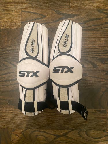 Large STX Stallion 500 Arm Pads