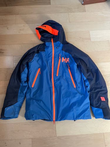 Blue Men's Adult Used Large Helly Hansen Jacket