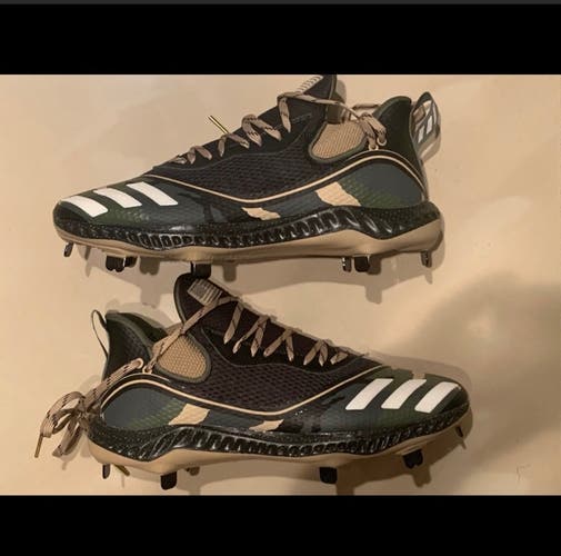 Adidas Icon Camo Baseball Cleats
