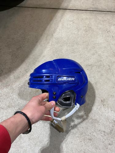 Used Medium Bauer  Re-Akt 75 Helmet