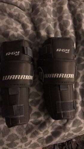New Warrior Ritual G4 Knee Guards