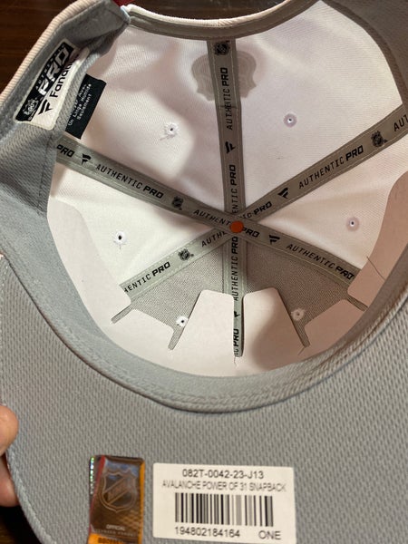 Colorado Avalanche Fanatics Reverse Retro Team Issued Snap Back Hat