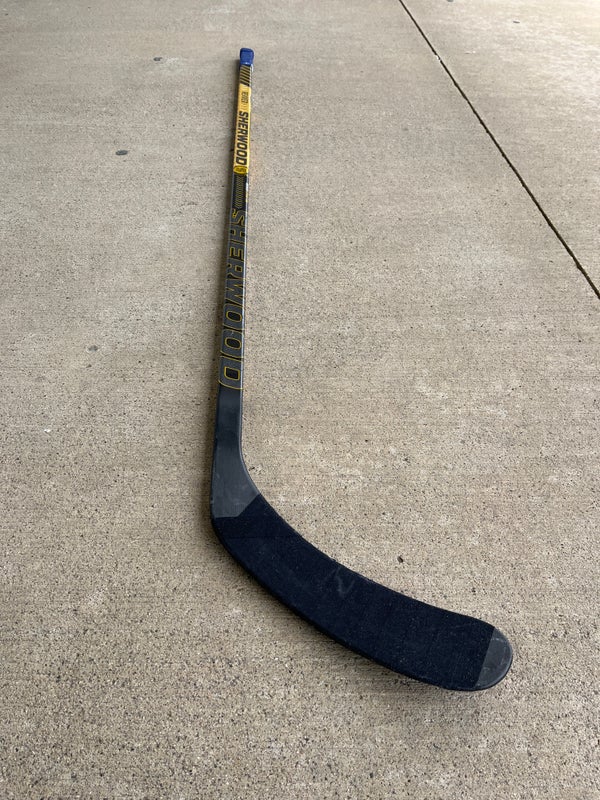 New Sherwood Rekker Element One Pro Stock Stick Colorado Avalanche