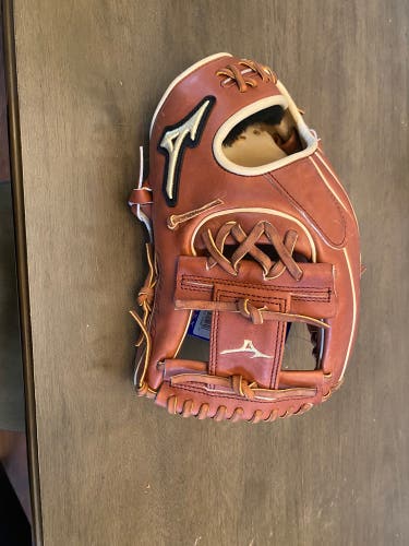 Mizuno Pro Select