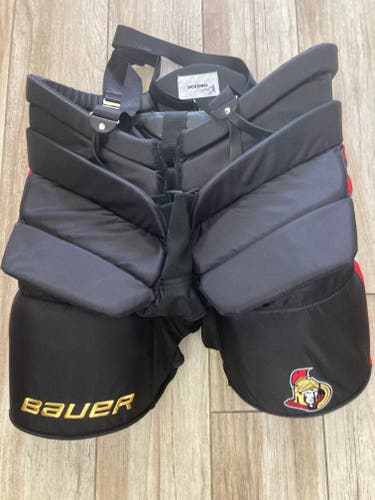 Bauer Hockey Goalie Pants Pro Stock Size L/XL NEW