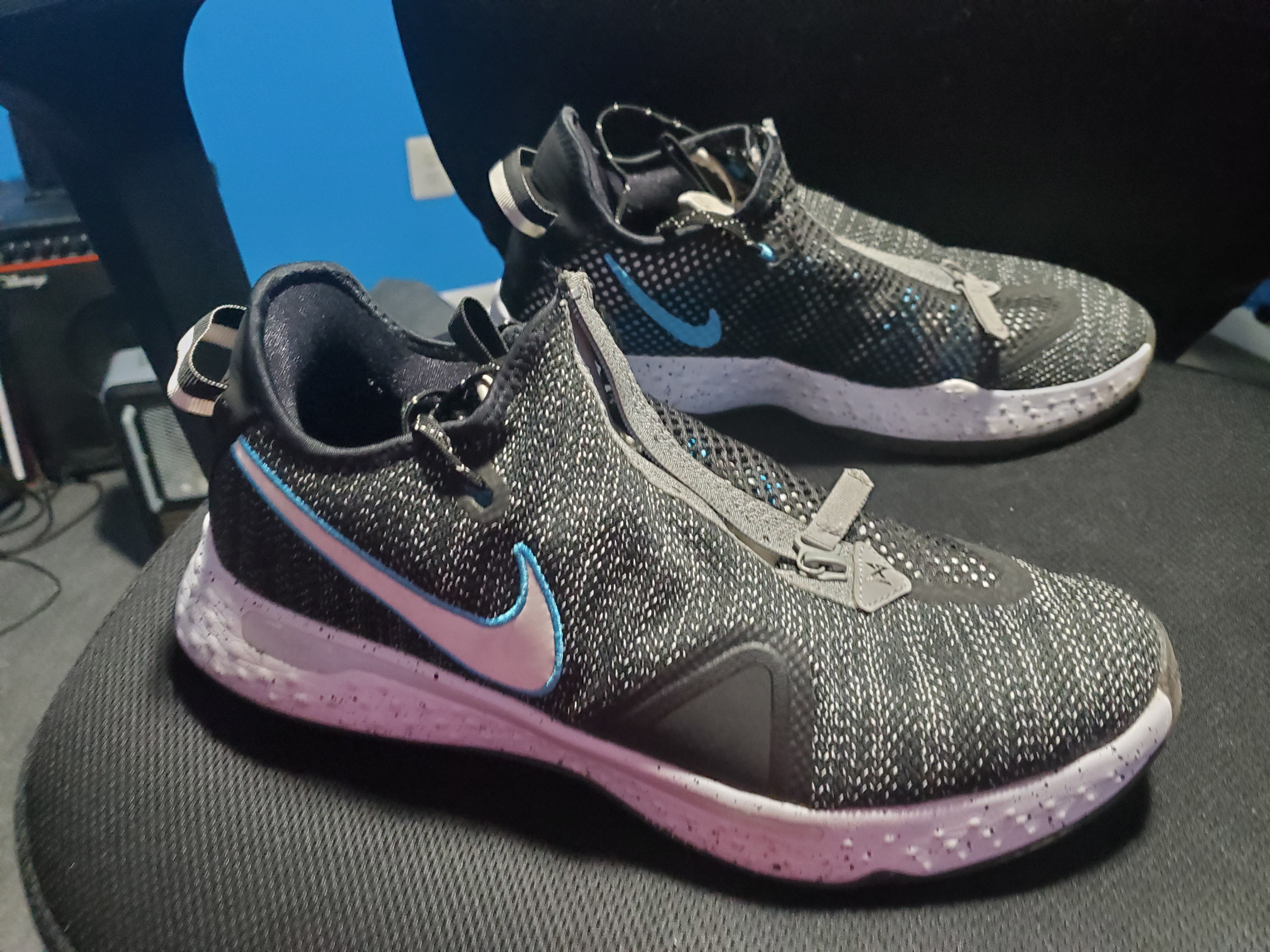 pg 4 heather black blue