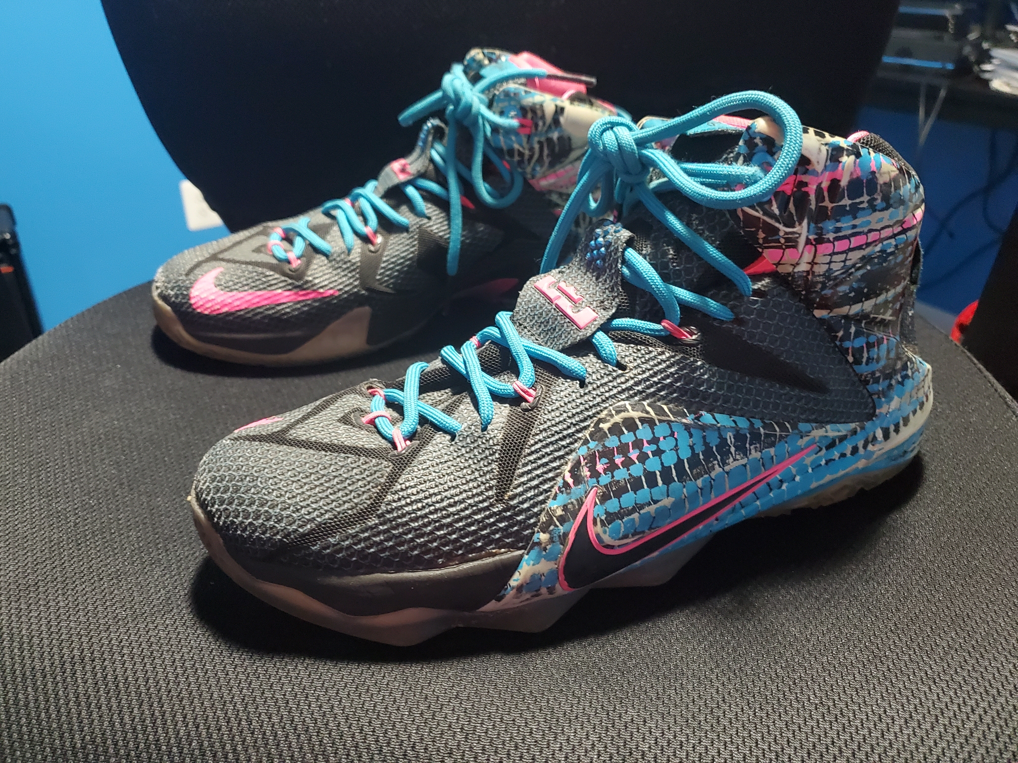 Size 8.5 - Nike LeBron 12 '23 Chromosomes' 2015