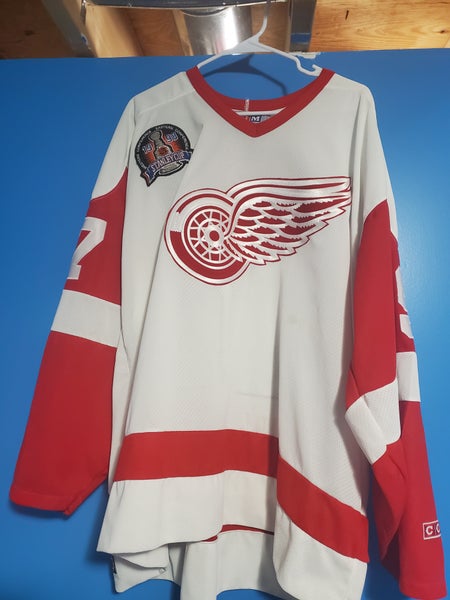 noodzaak misdrijf Gewoon CCM Men's XXL Detroit Red Wings 1997/98 Stanley Cup Champions Custom Jersey  | SidelineSwap