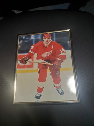 Framed Brendan Shanahan Detroit Red Wings Photo