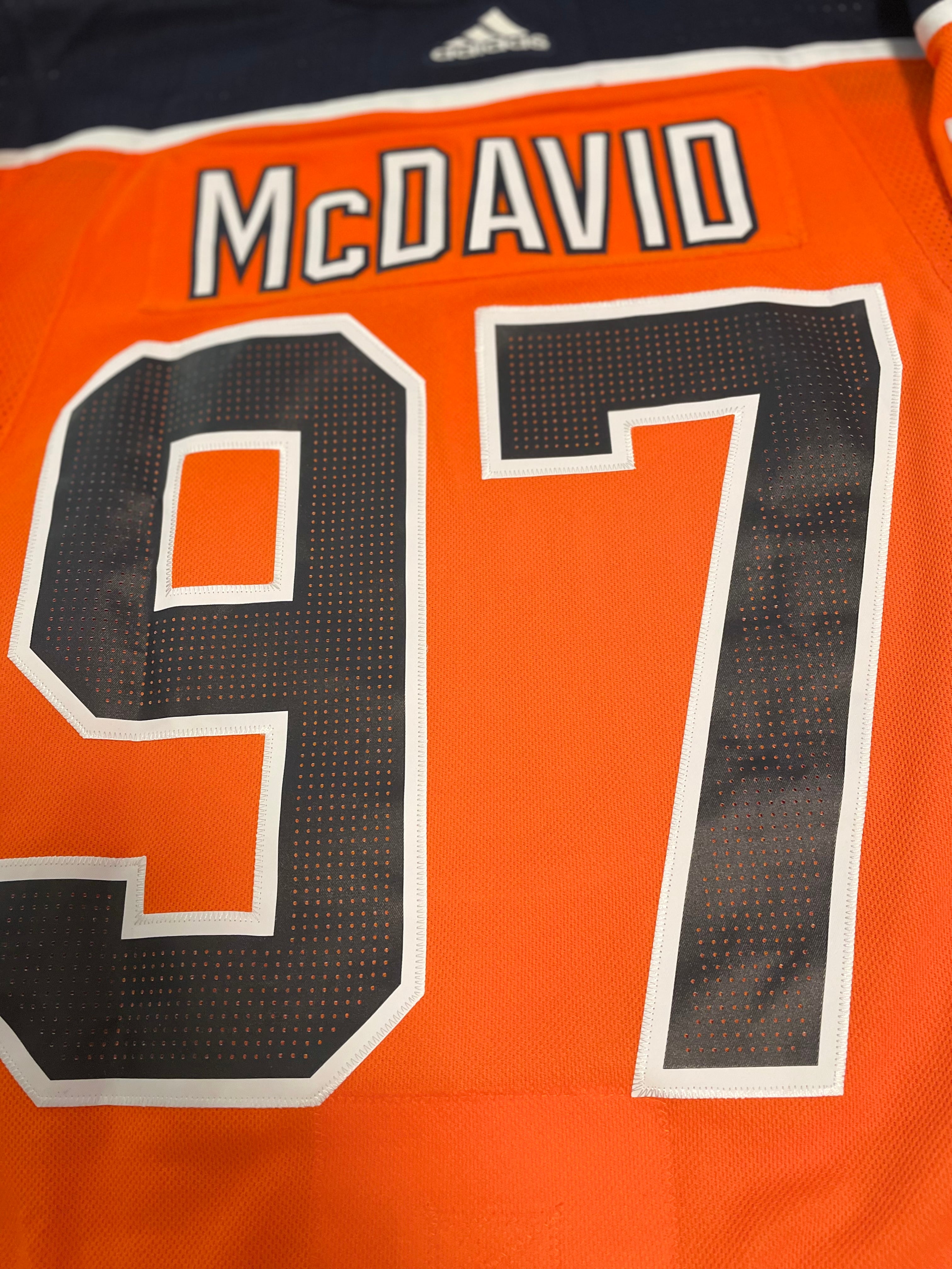 Connor McDavid Authentic Adidas Size 52 Oilers Jersey W/Fighting