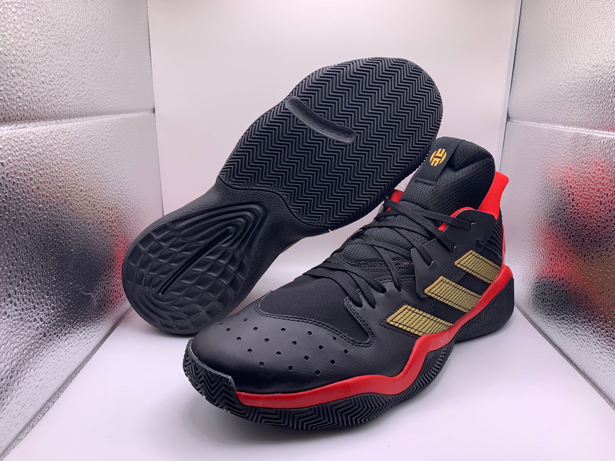 Adidas Men's Sz 13.5 Harden Stepback Core Basketball Shoe | SidelineSwap |  Buy and Sell on SidelineSwap