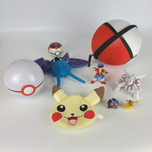 Pokémon Toy Figures Lot with Poké Balls