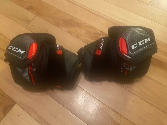 Used Large CCM JetSpeed FT1 Elbow Pads