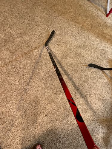 Senior Right Handed Toe Pattern Pro Stock Nexus Geo Hockey Stick