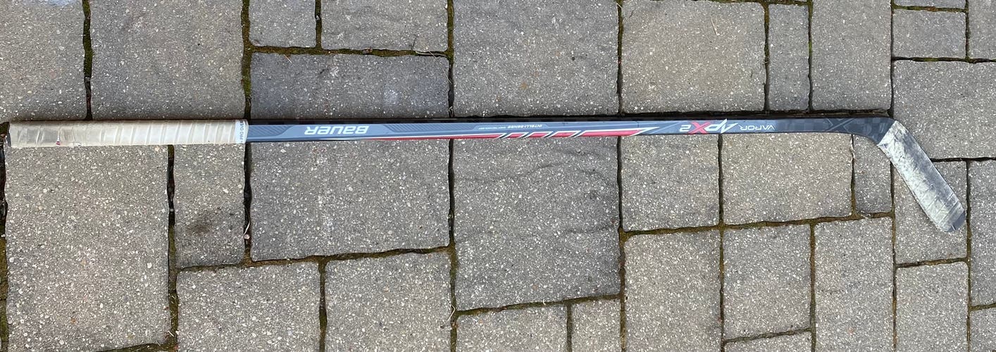 Senior Right Handed P88  Vapor APX2 Hockey Stick