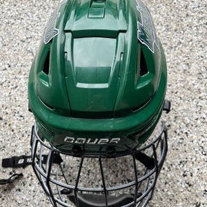 Used Medium Bauer Pro Stock Re-Akt 150 Helmet