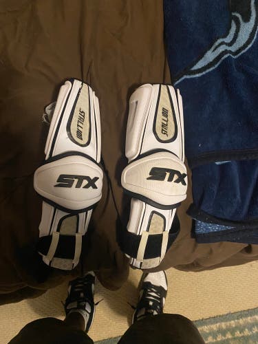 Used Large STX Stallion 500 Arm Pads