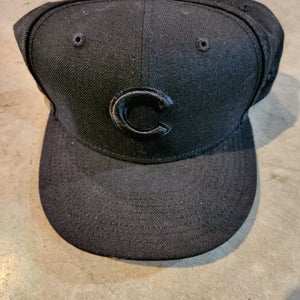 Chicago Cubs New Era Black on Black 9FIFTY Team Snapback Adjustable Hat - Black