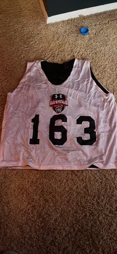 Black Used Large Under Armour Jersey
