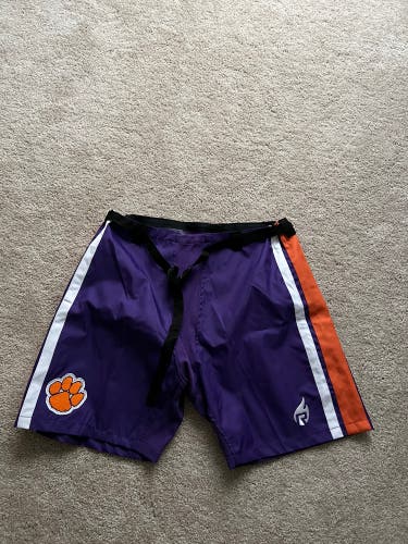 Clemson Tigers Hockey Shell Mens Large