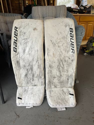 34" Bauer Supreme 1S Goalie Leg Pads Medium