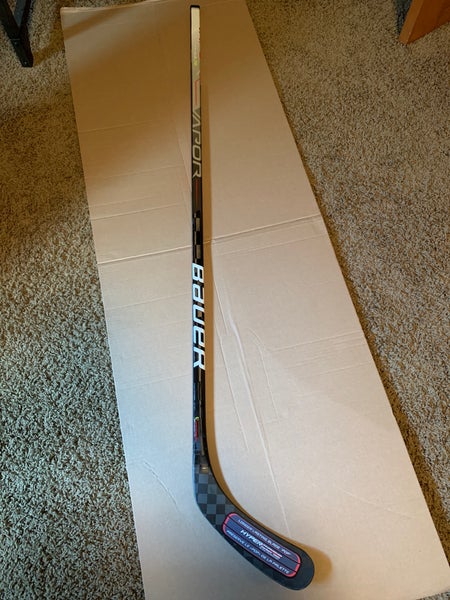 NEW Senior Left Hand P92 Vapor Hyperlite Hockey Stick