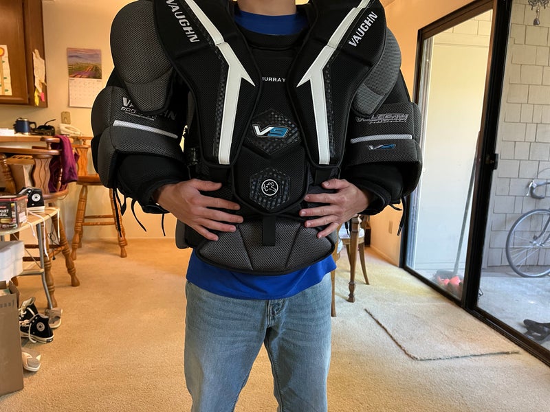 Medium Vaughn V9 Pro Carbon