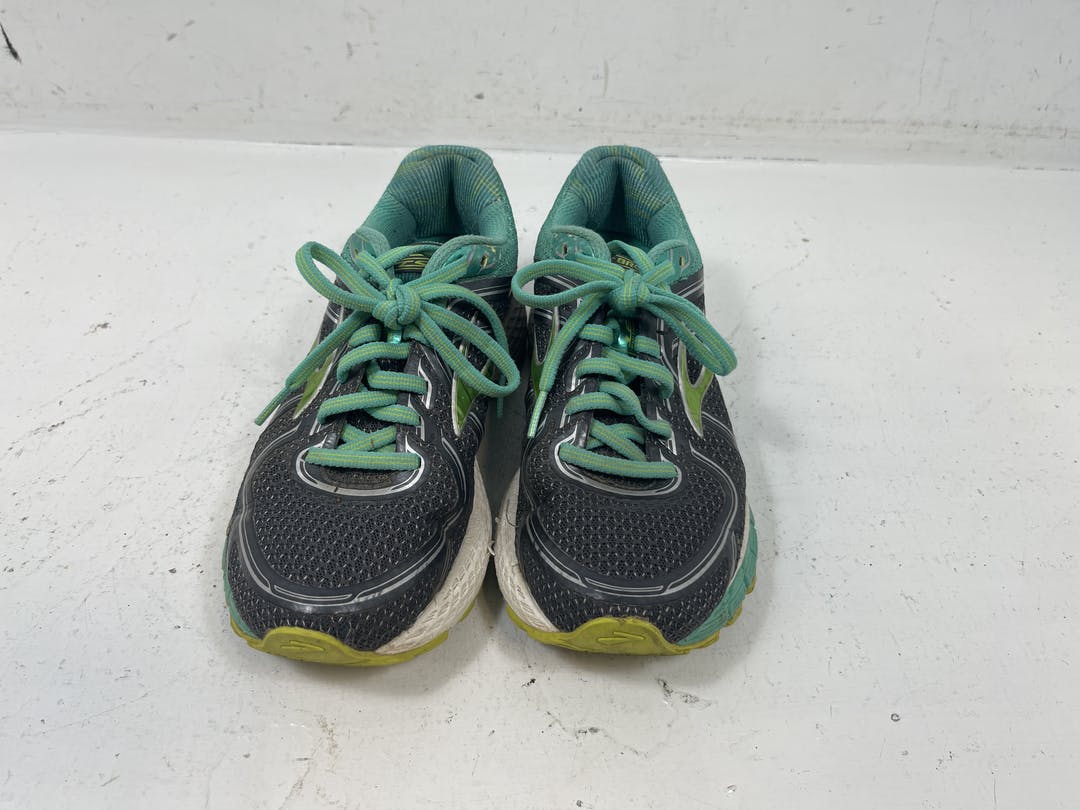 used brooks running shoes