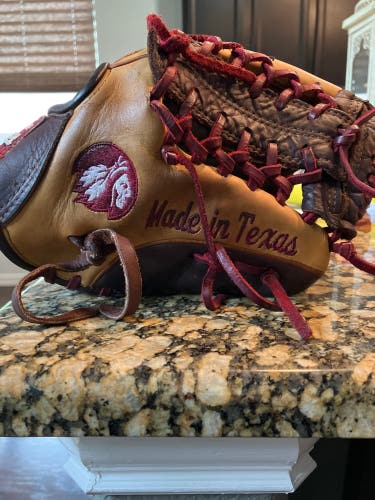 Infield 11.5" AMG 1150 Baseball Glove