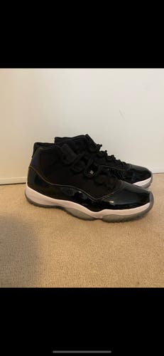 Men's Size Men's 10.5 (W 11.5) Air Jordan 11 Shoes