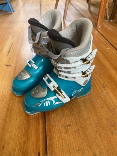 Technica RJ junior ski boots