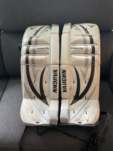 Used 26" Vaughn  Velocity V5 Goalie Leg Pads