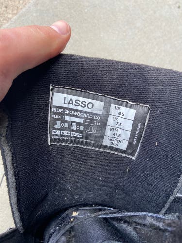 Men's Size 8.5 (Women's 9.5) Ride All Mountain Lasso Snowboard Boots