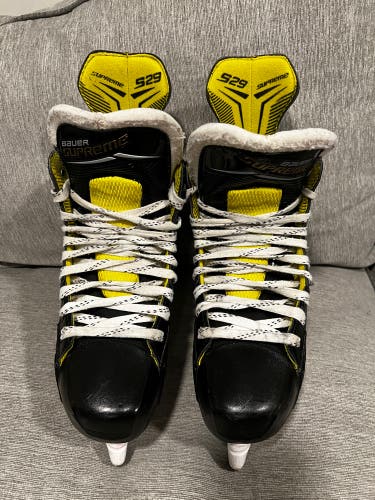 Used Bauer Regular Width Size 8.5 Supreme S29 Hockey Skates