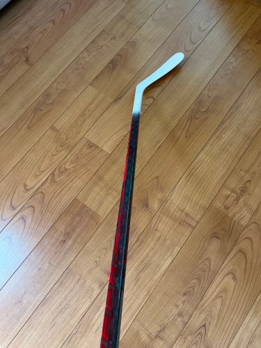 Senior Right Handed P29 Jetspeed FT4 Pro Hockey Stick